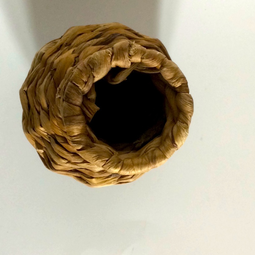 Natural Rattan Vase - Picture 2 of 4